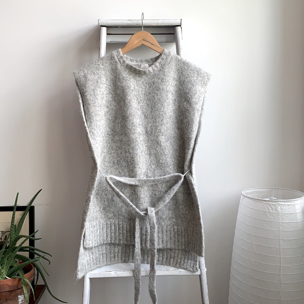 Open sided Sweater Vest - NWT - One-size fits all